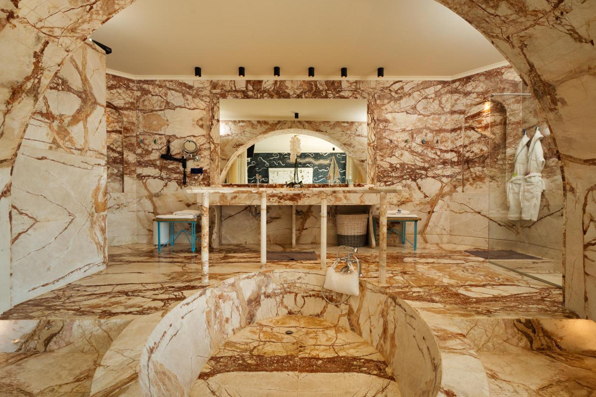 Agalia Luxury Suites Koumpara Buitenkant foto